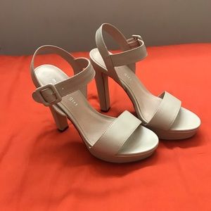 Madden Girl Heels Sz 7.5